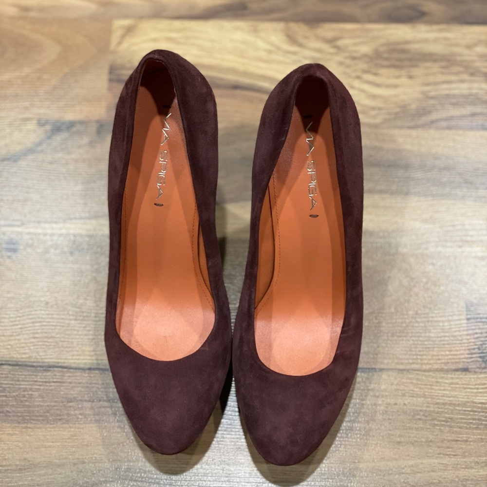 Via Spiga Pumps